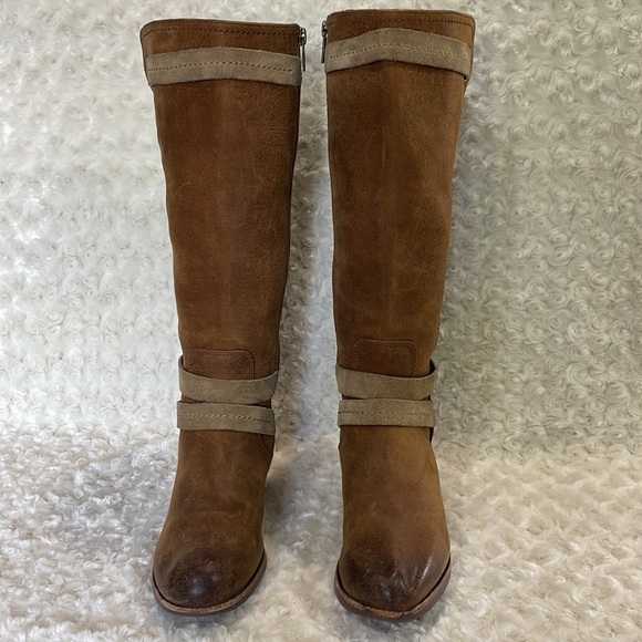 UGG tall boots - Picture 2 of 16